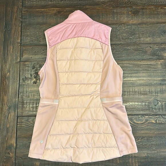 Lululemon Down For It All Vest. Misty Rose. Size 8. - Picture 4 of 4